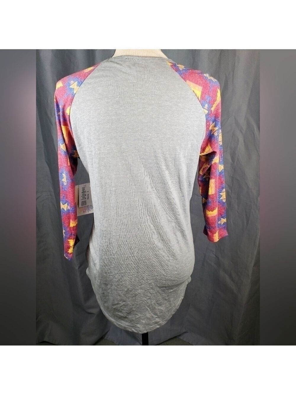Lularoe Randy Gray Multicolored Sleeves Size Small - Picture 3 of 5